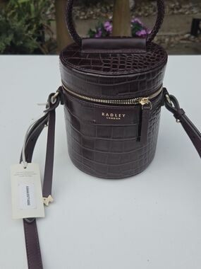 RADLEY LONDON Croc-Embossed Mini Barrel Bag in Dark Plum